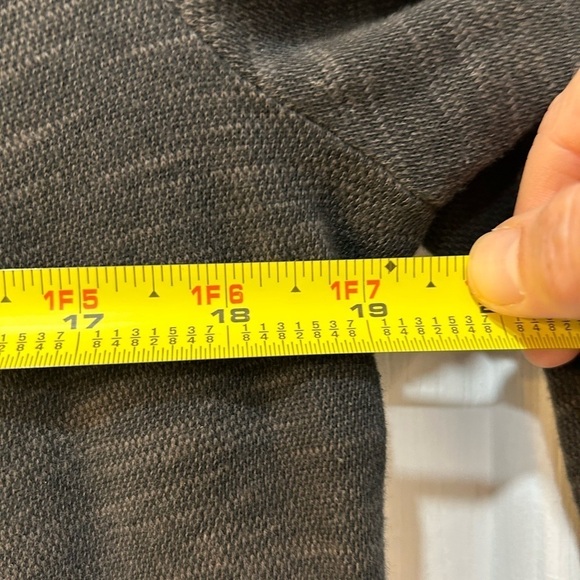 J. Jill Black Heathered Tunic Sweater V-Neck Pullover Long Sleeve W Pockets Sz S - Picture 4 of 6